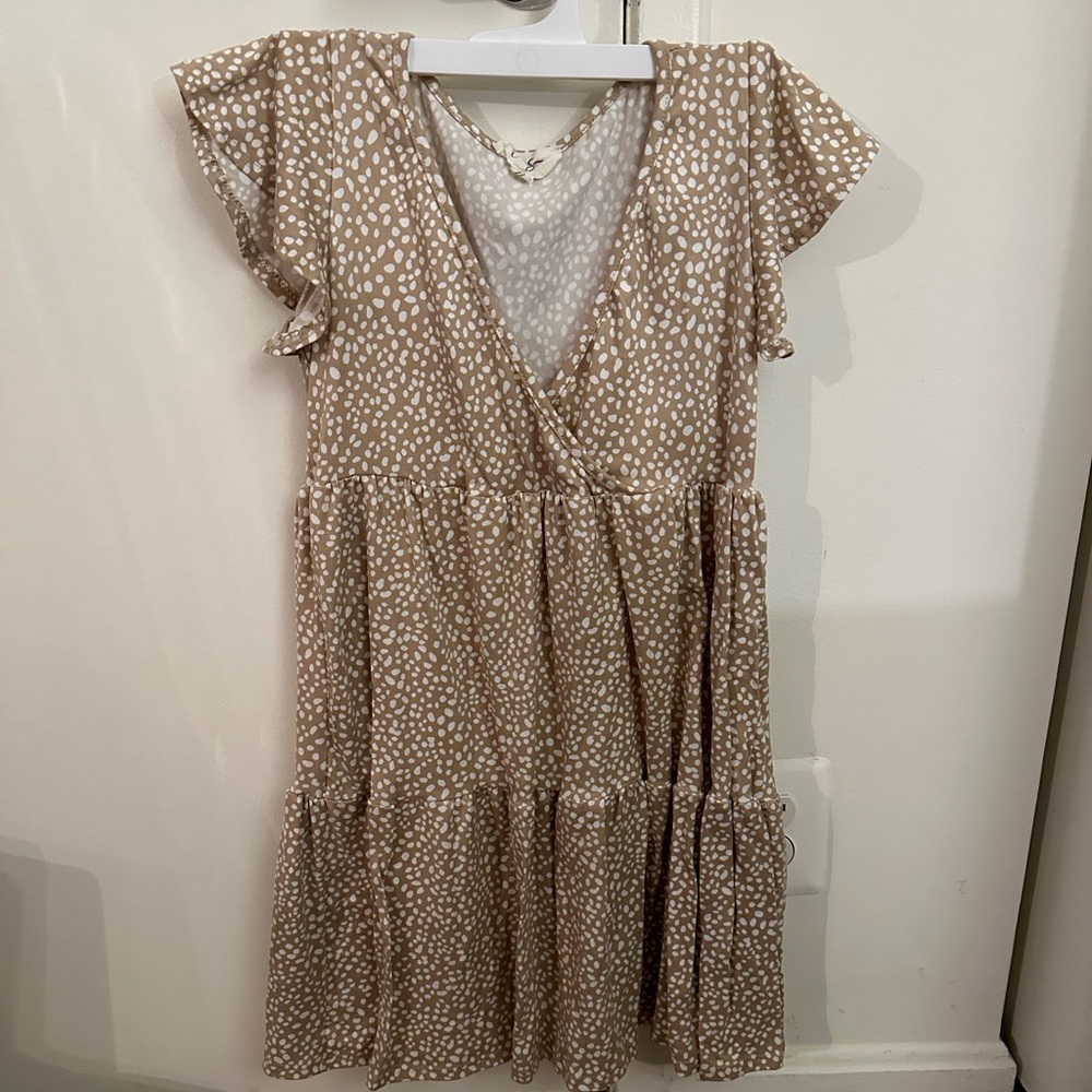 Size small tan and white spotted mini dress. Super soft and comfortable.
